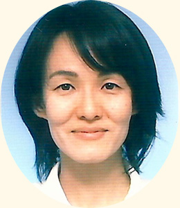 日本棋院棋士六段 小山 栄美